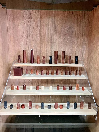 #木制品#手工制作#紅木煙嘴,黑檀、紅檀、科檀等木頭煙嘴制作,版型可定做..